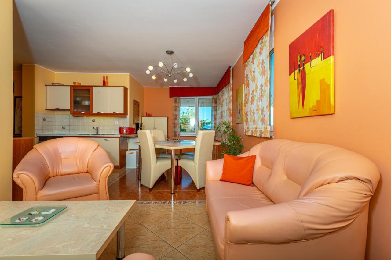 Apartman Rima Dramalj Εξωτερικό φωτογραφία