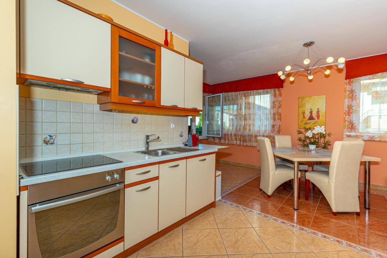 Apartman Rima Dramalj Εξωτερικό φωτογραφία